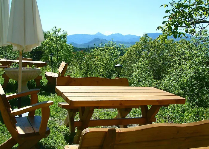 Couette-café L'asphodèle 3*